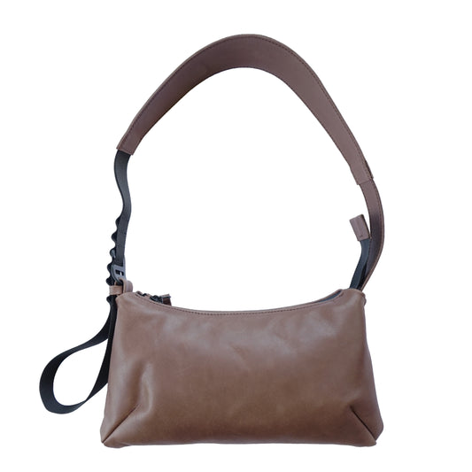 0002 Shoulder